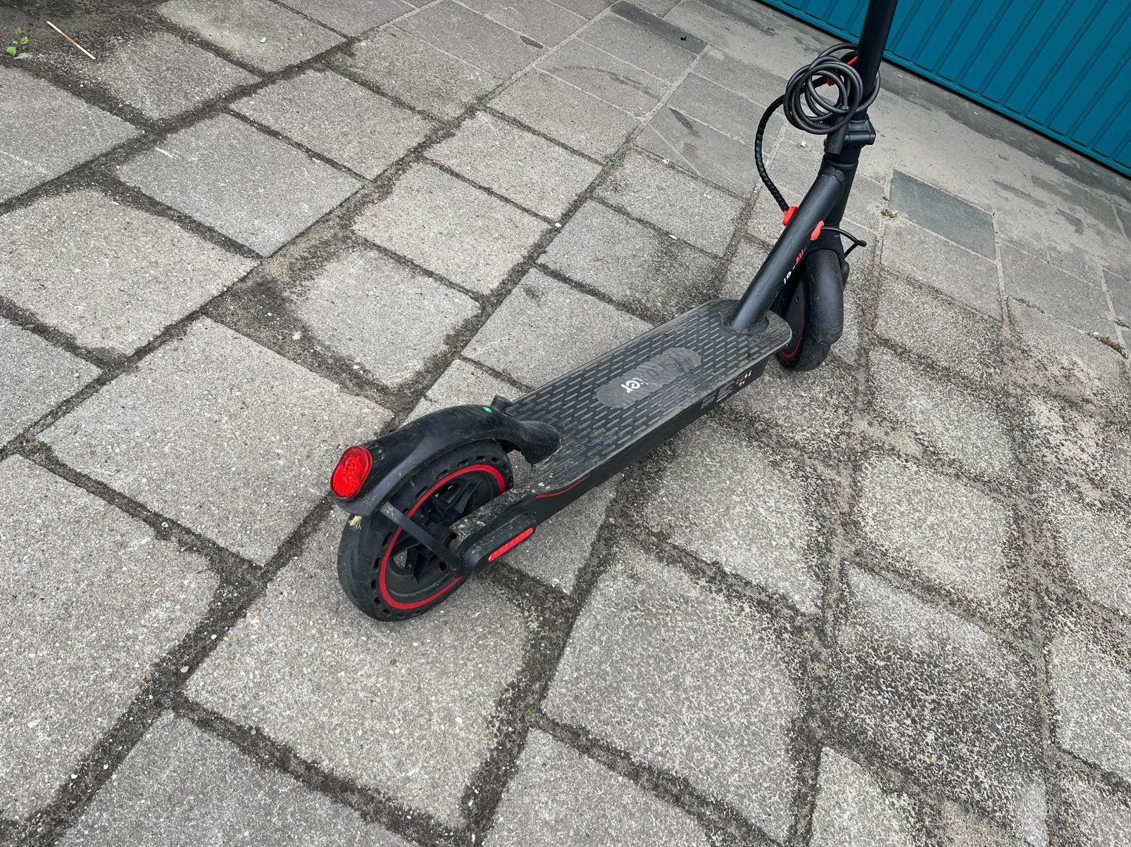 Mooien elektronische i scooter de scooter gaat 30 km, Ophalen of Verzenden, Zo goed als nieuw, Elektrische step (E-scooter)