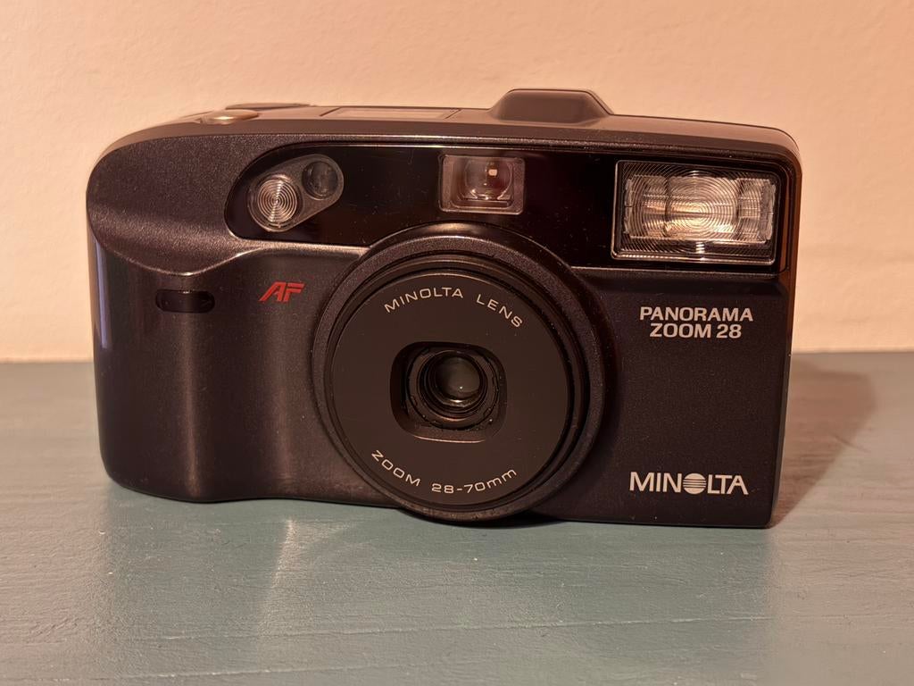 Mooie poimt & shoot met wijde zoomlens, Audio, Tv en Foto, Fotocamera's Analoog, Ophalen of Verzenden, Gebruikt, Compact, Minolta