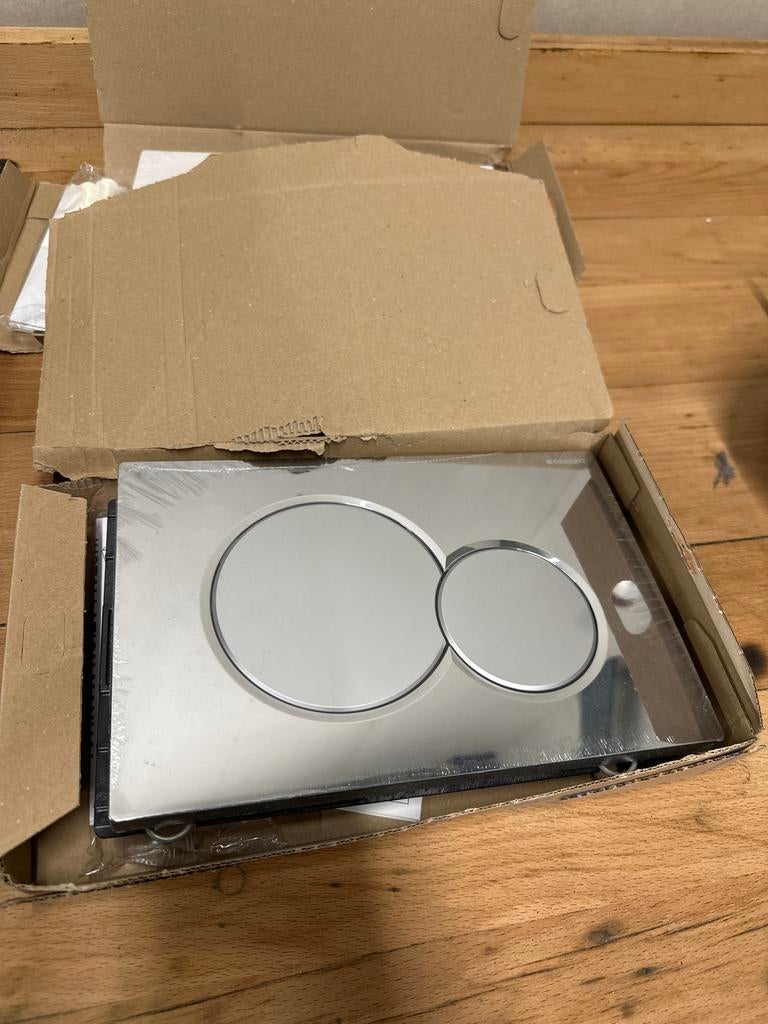 Geberit drukknop toilet Matt Chrome Sigma01, Ophalen of Verzenden, Nieuw, Chroom, Toilet
