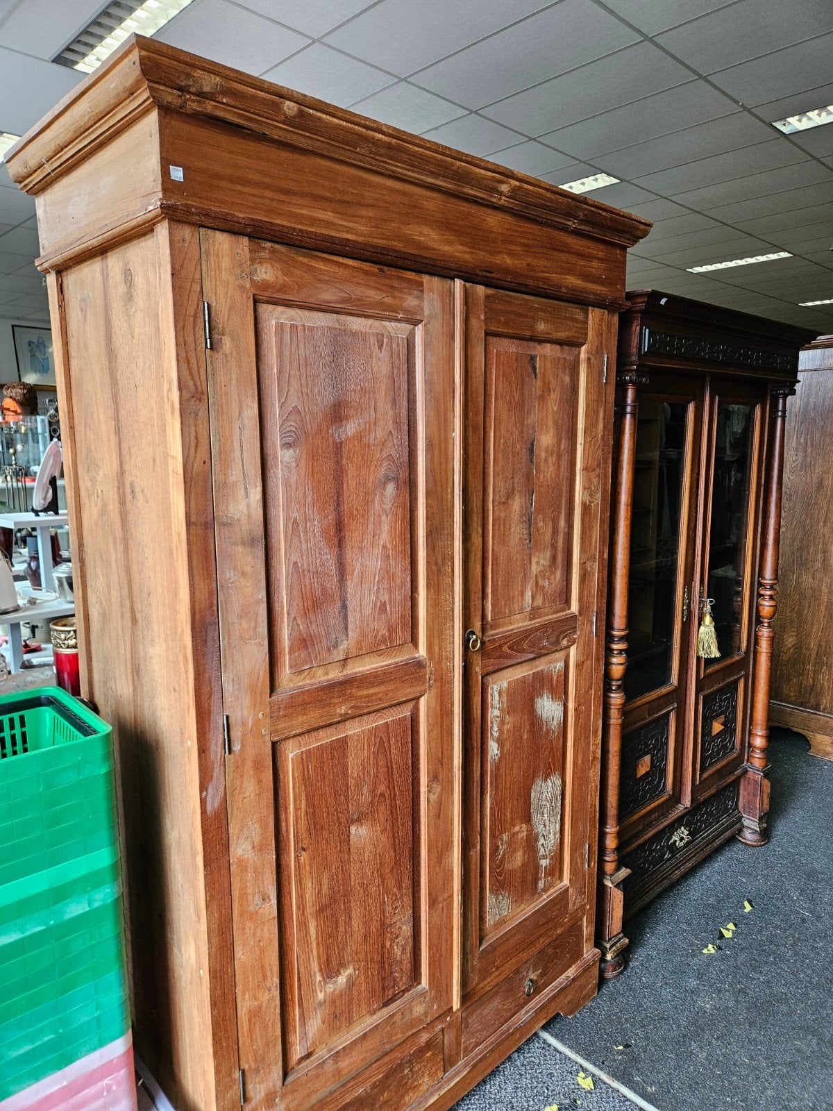 Teakhoutel kast, Ophalen, Gebruikt, Onbekend, Onbekend