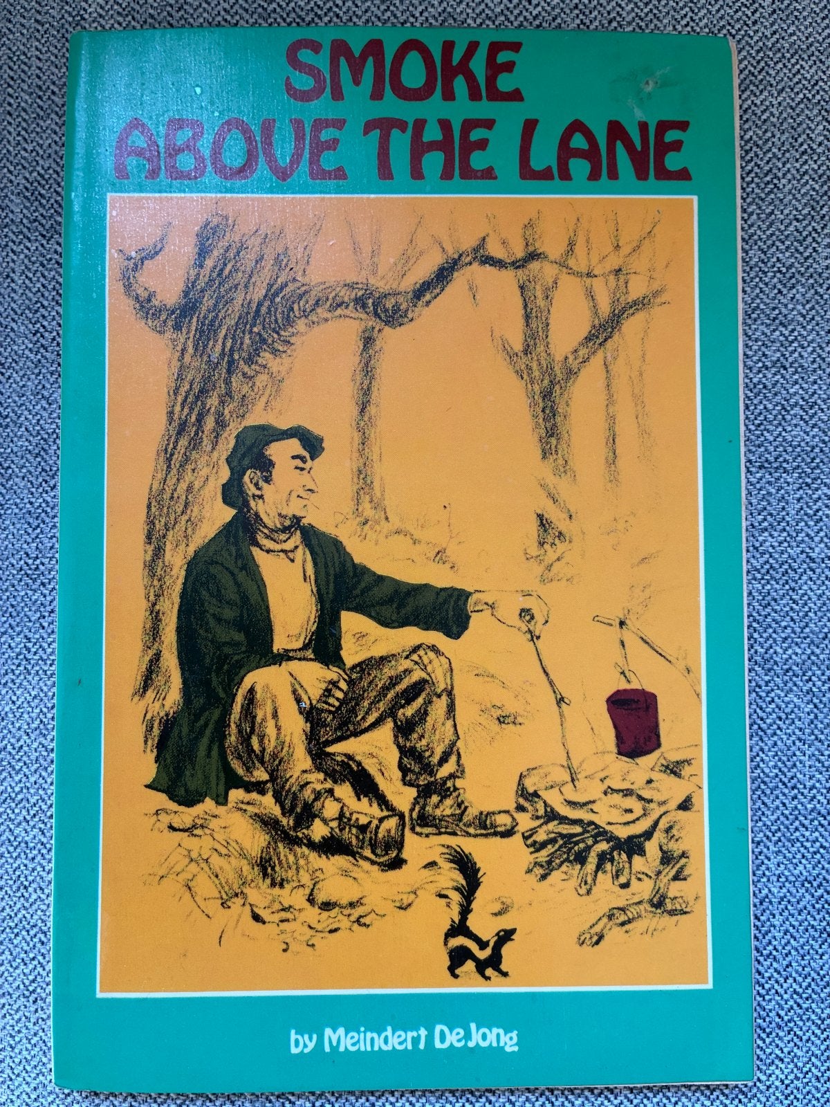 Smoke Above the Lane - Meindert De Jong (Engels), Boeken, Ophalen of Verzenden, Gelezen