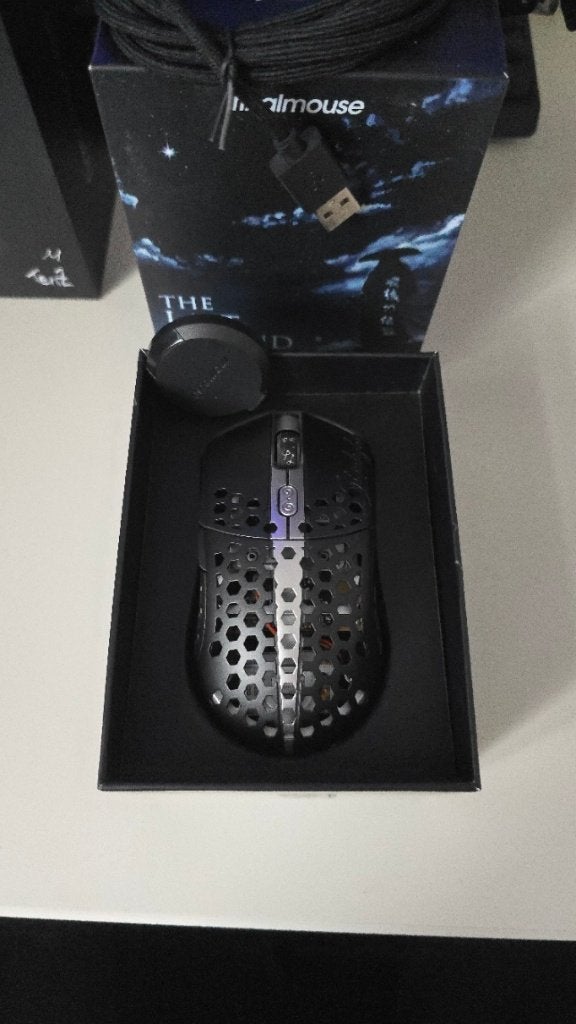 Finalmouse The Last Legend limited edition Gaming Muis, Computers en Software, Rechtshandig, Muis, Gaming muis, Ophalen of Verzenden