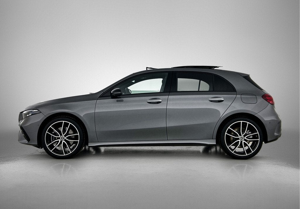 Mercedes-Benz A-Klasse 250 e Business Solution AMG | AMG Lin, 12 maanden, 4 cilinders, 15 kWh, Hybride Elektrisch/Benzine