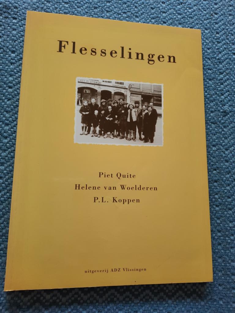 Flesselingen - Piet Quite, Helene van Woelderen, P.L. Koppen, Ophalen of Verzenden, Gelezen, Piet Quite, Helene van Woelderen, P.L. Koppen