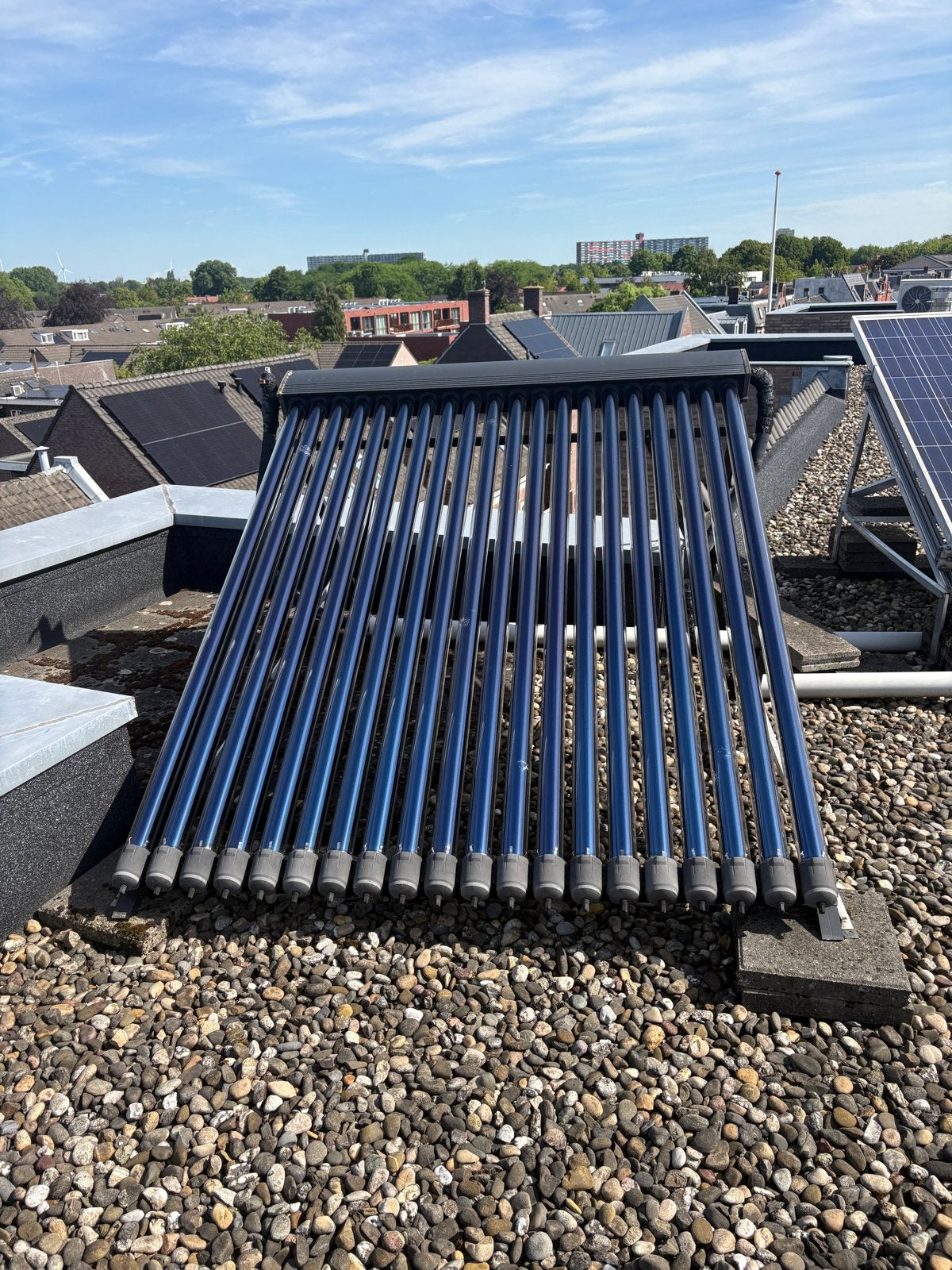 Zonnecollector vacuümbuis systeem, Ophalen, Gebruikt, Compleet systeem, 200 wattpiek of meer