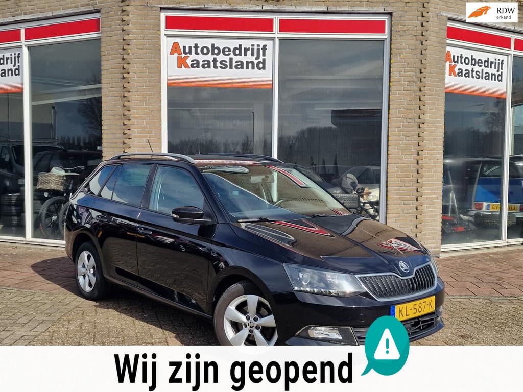 Skoda Fabia Combi 1.2 TSI JOY - Airco - Cruise - 2016, Auto's, Skoda, Voorwielaandrijving, Stof, 4 cilinders, Zwart
