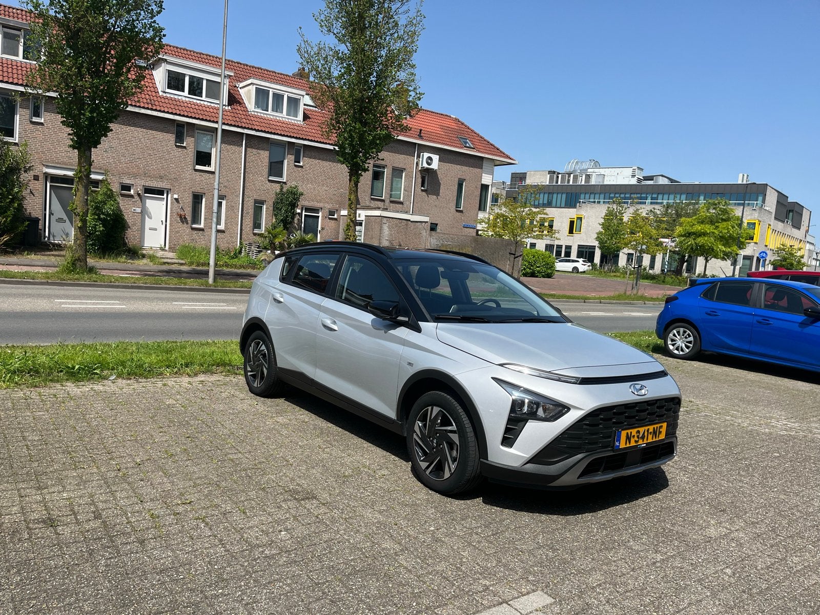 Hyundai Bayon 1.0 T-gdi | 2021 Grijs | Type: BC3 | M63DY2, Auto's, Voorwielaandrijving, 450 kg, 1095 kg, Origineel Nederlands