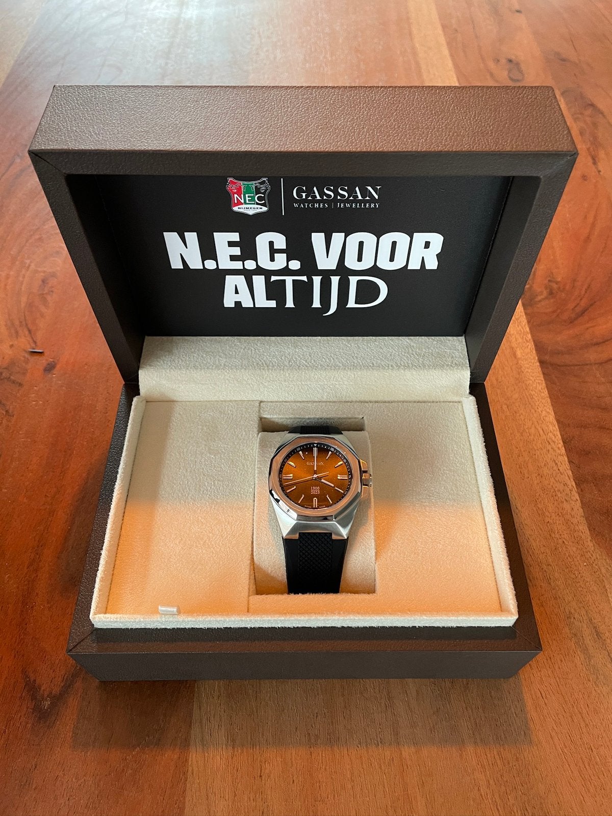 NEC x GASSAN Horloge Limited Edition 125. jaar Bestaan, Ophalen of Verzenden, Nieuw, Overige merken