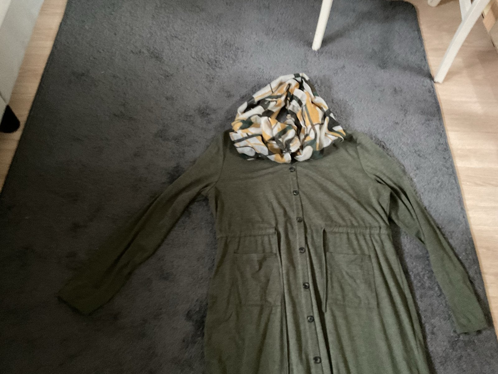 Mooi groen jurkje maat L met sjaal, Kleding | Dames, Ophalen of Verzenden, Gedragen, Maat 42/44 (L), Groen