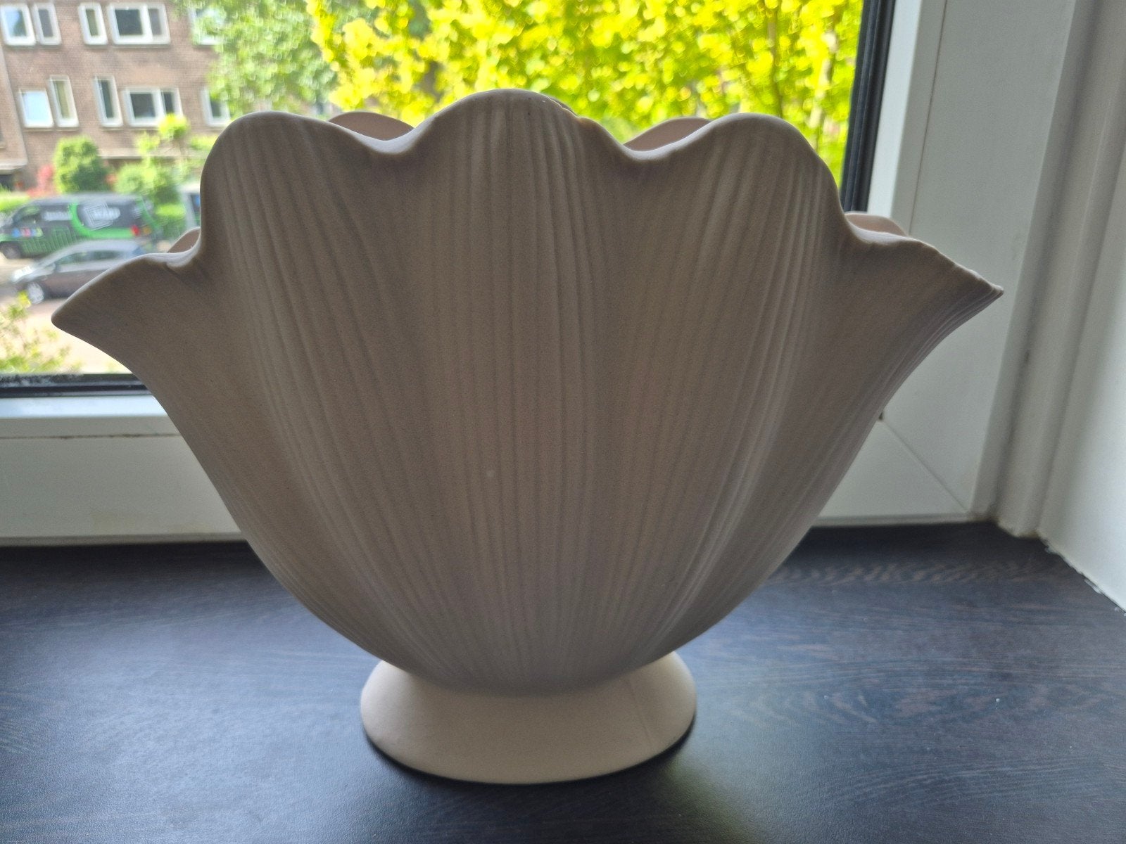 H&M Home schelpvaas – beige, Ophalen, Binnen, Zo goed als nieuw, Overige vormen