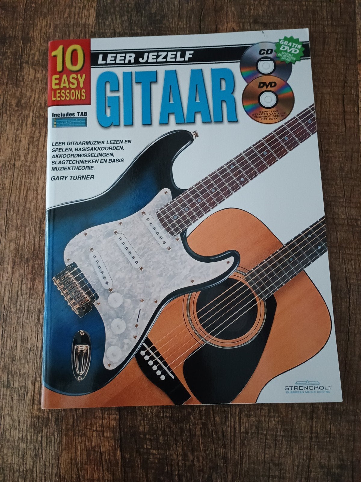 Gitaar lesboek - Inclusief CD en DVD, Ophalen of Verzenden, Les of Cursus, Overige genres, Gitaar