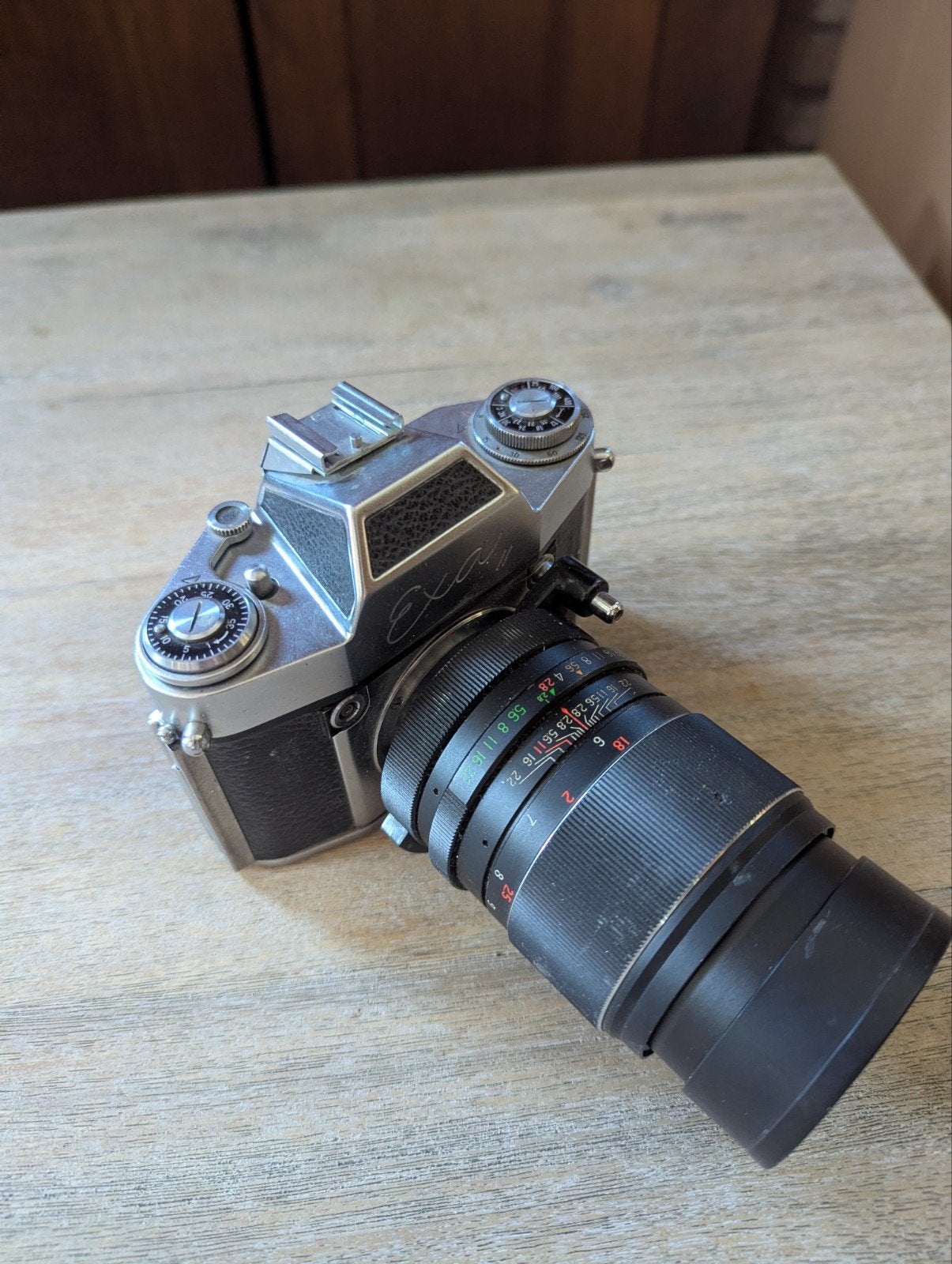 Vintage Exa II Spiegelreflexcamera met Carl Zeiss Jena lens, Ophalen