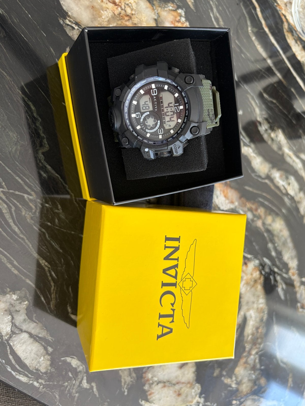 Invicta Activa Horloge - Nieuw in doos, Ophalen of Verzenden, Nieuw, Zwart
