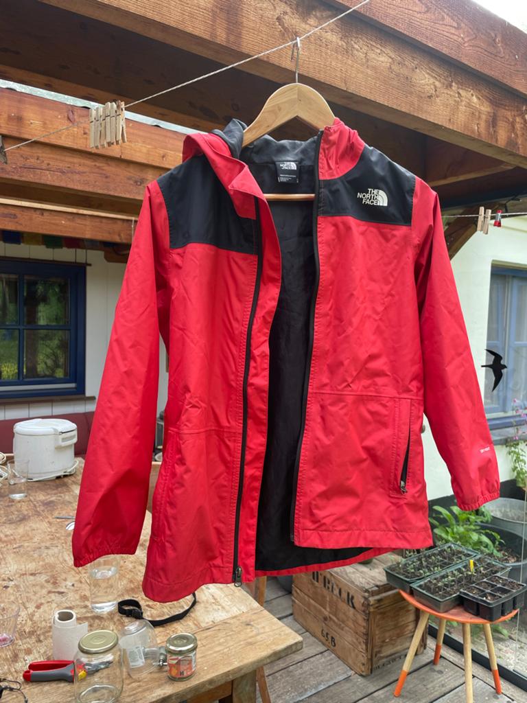 The North Face regenjas maat 11-13 jaar, Ophalen of Verzenden, Zo goed als nieuw, Jongen of Meisje, Jas