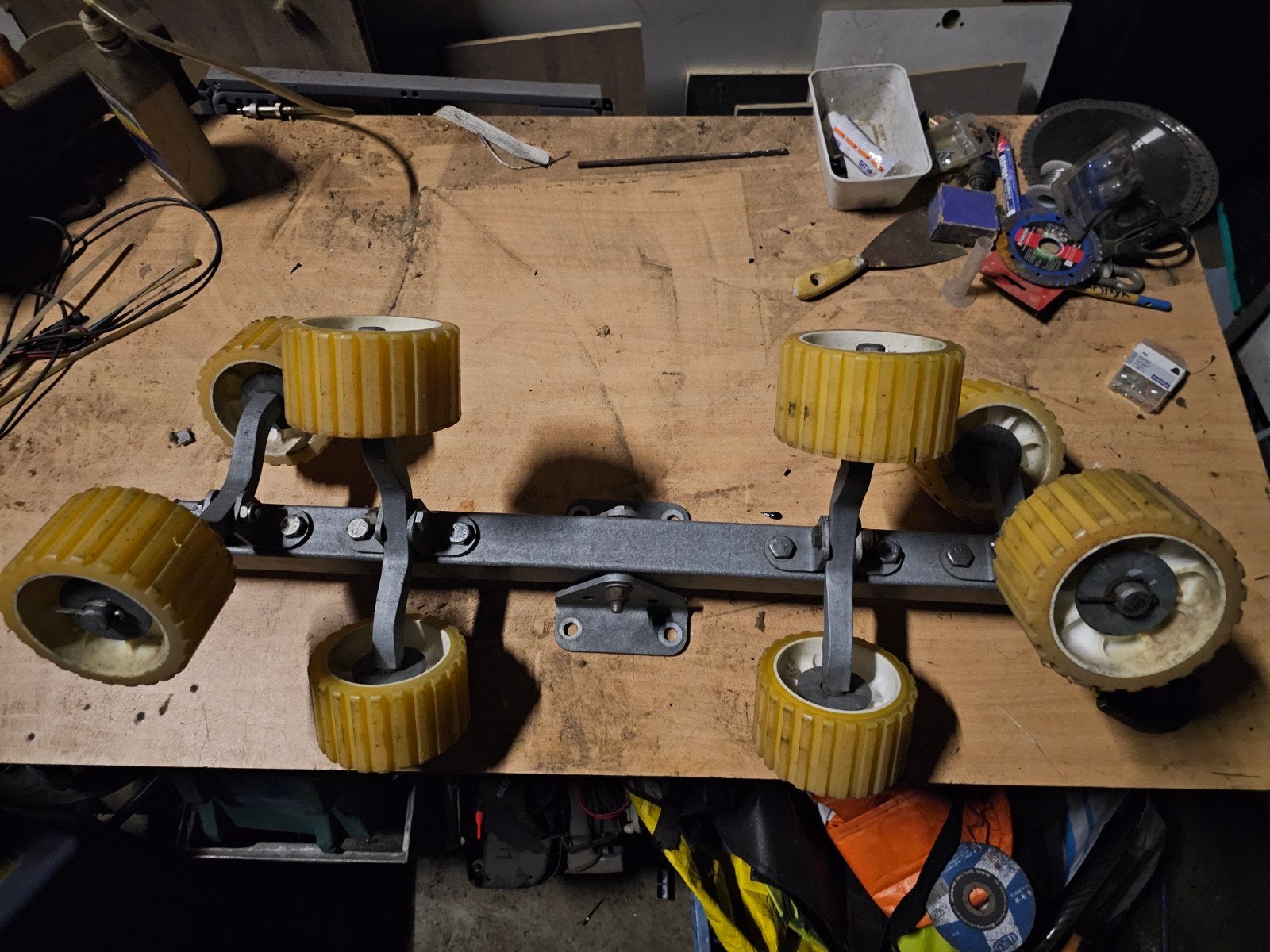 Kimrollen banken boottrailer met 8 rollers (totaal 4 stuks), Ophalen, Gebruikt, Overige typen, Motorboot