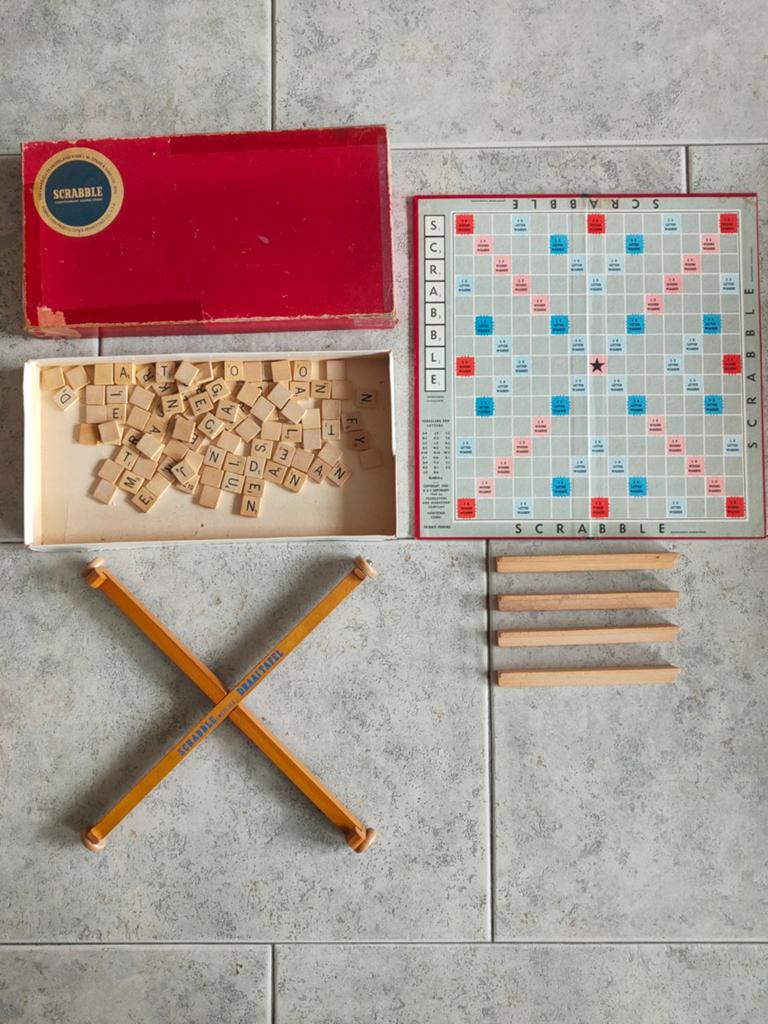 Vintage scrabble 1948, 1949, 1953. Compleet., Ophalen of Verzenden