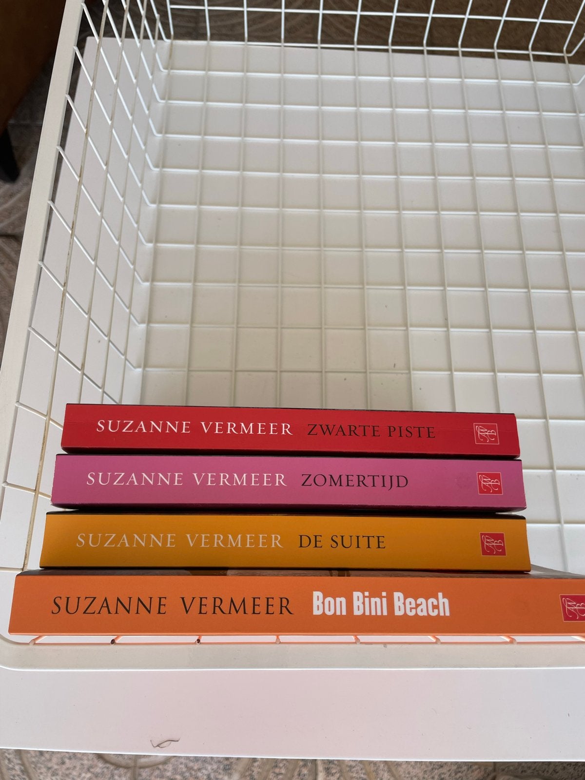 Suzanne Vermeer Boeken: Zwarte Piste, Zomertijd, De Suite, B, Ophalen, Gelezen