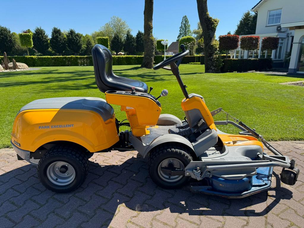 STIGA Park Excellent frontmaaier met Combi Pro 110 maaidek, Ophalen, Gebruikt, 90 tot 120 cm