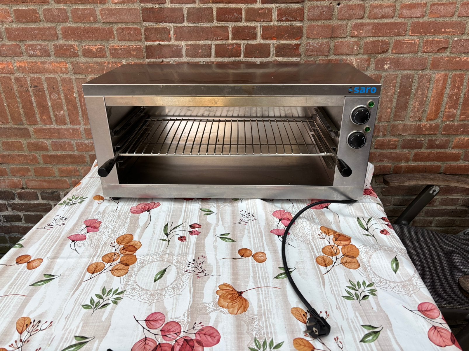 Sara orpheus (salamander) bovengrill, Ophalen, Uitneembare platen, Zo goed als nieuw