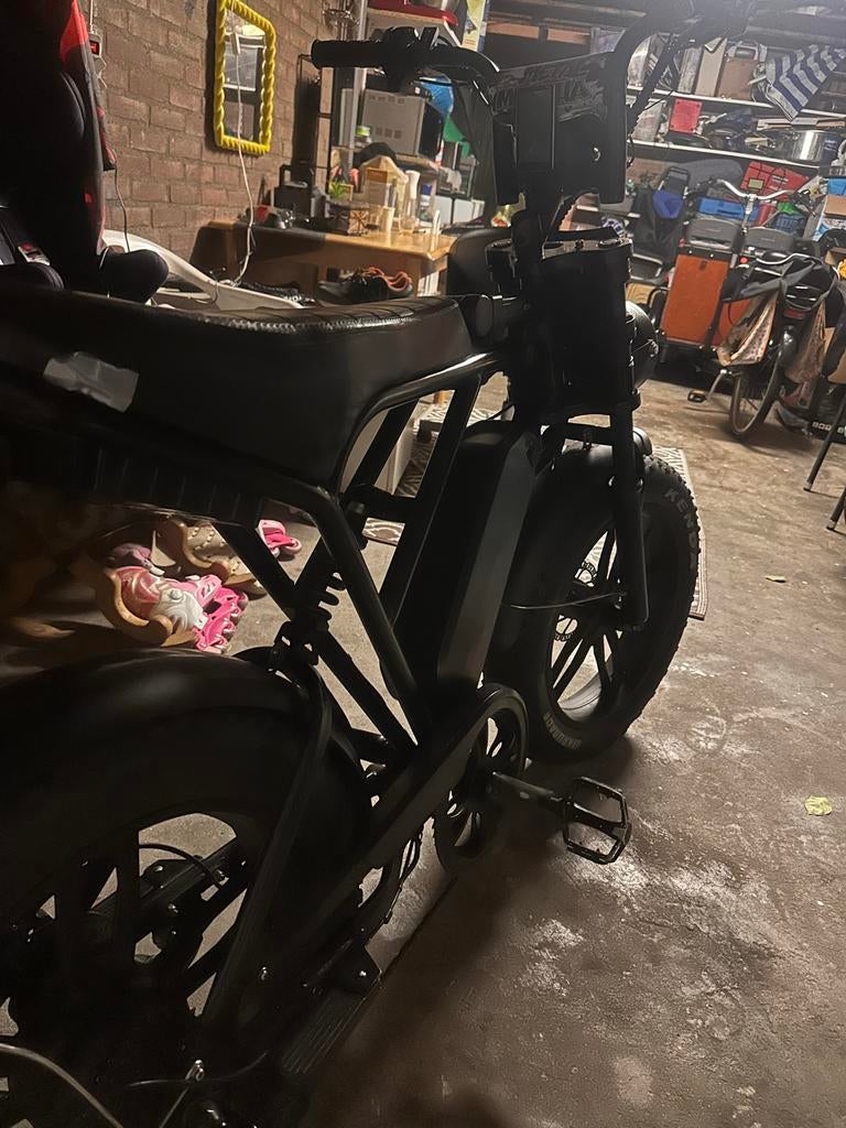 E-bike met gashendel - 26 km/u, 3700 km gereden, Ophalen of Verzenden, Zo goed als nieuw