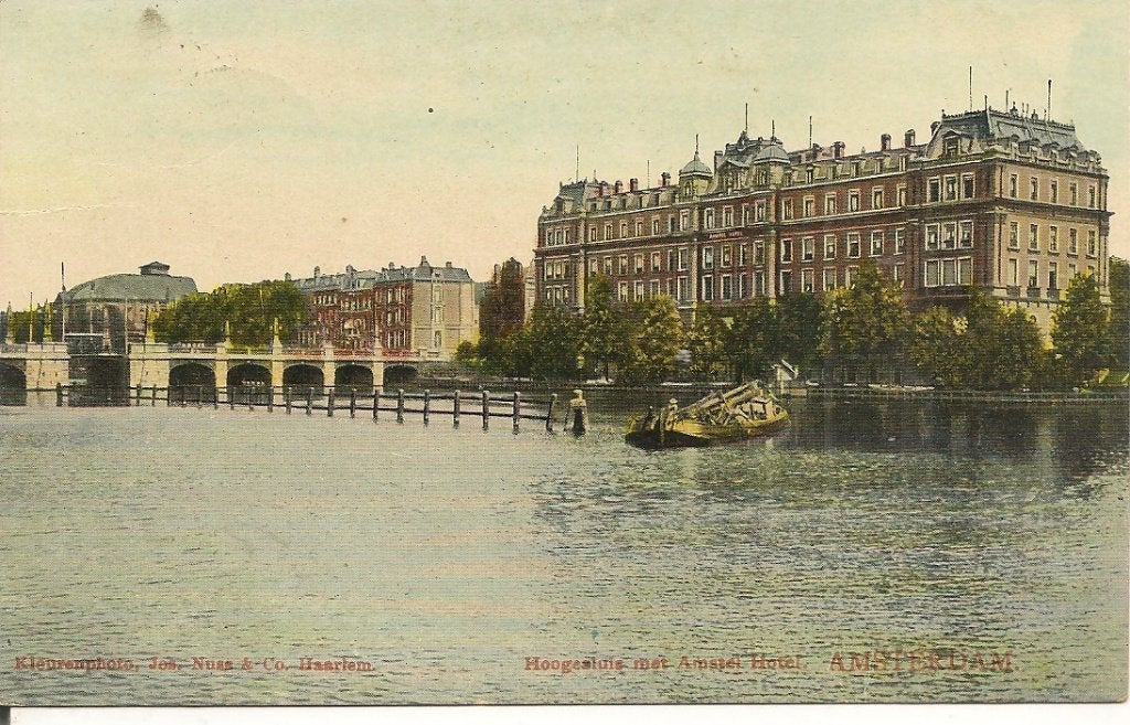 Ansichtkaart Hoogesluis met Amstel Hotel, Amsterdam 1907, Verzamelen, Ophalen of Verzenden, Voor 1920, Gelopen, Noord-Holland