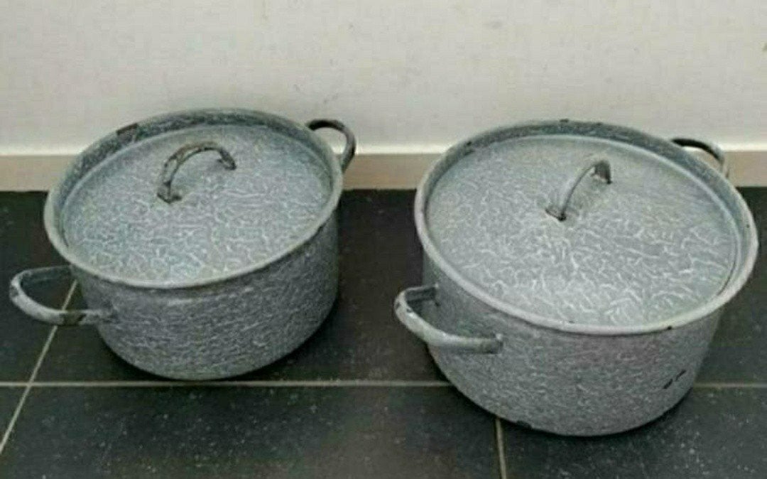 PANNEN,Deksel,Emaille,Vintage,1960,keuken,oma, Ophalen of Verzenden, Gebruikt, Overige materialen, Overige typen