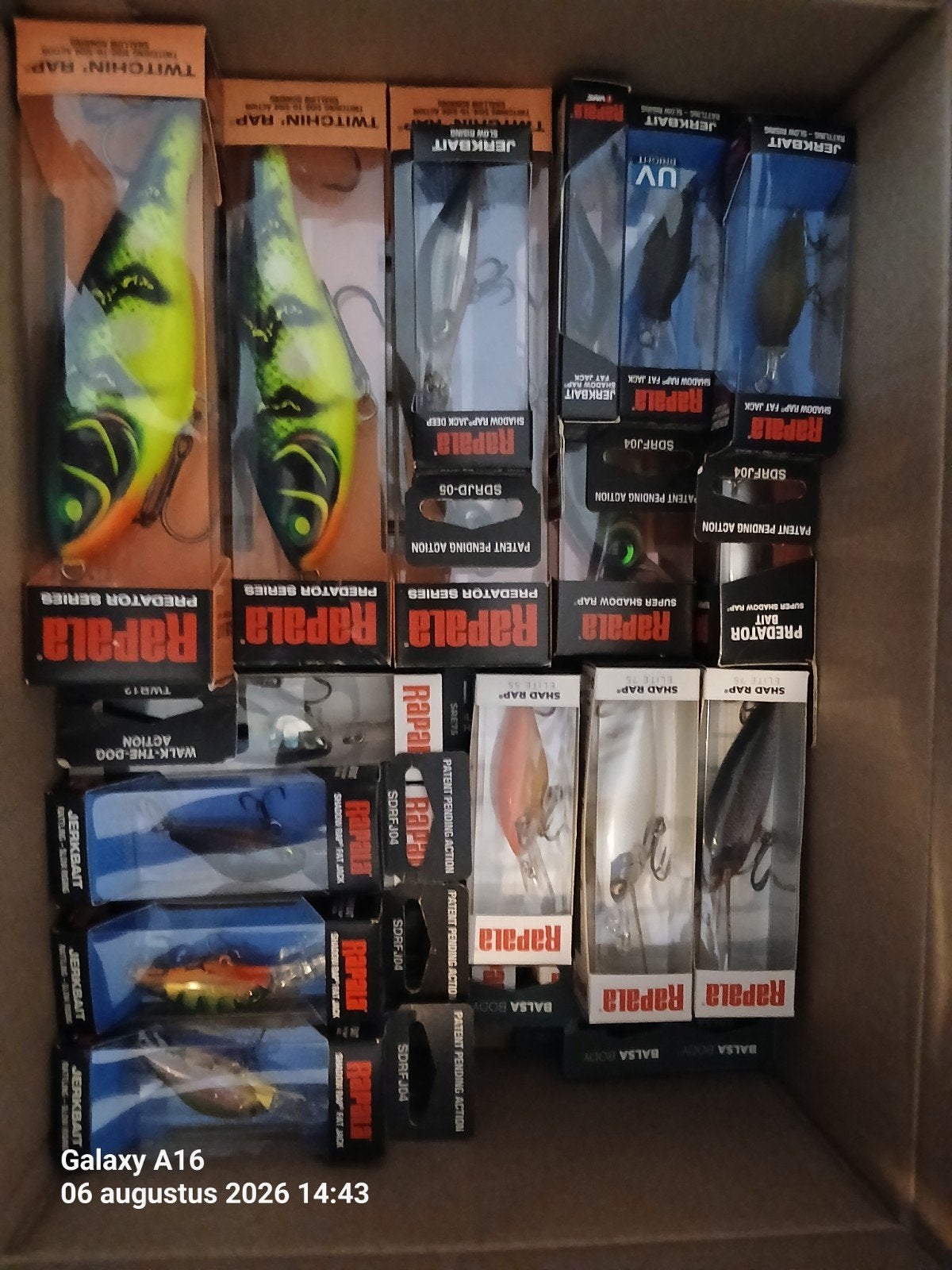 Doos met verschillende modellen Rapala's Nieuw in de verpakk, Watersport en Boten, Ophalen of Verzenden, Nieuw, Overige typen