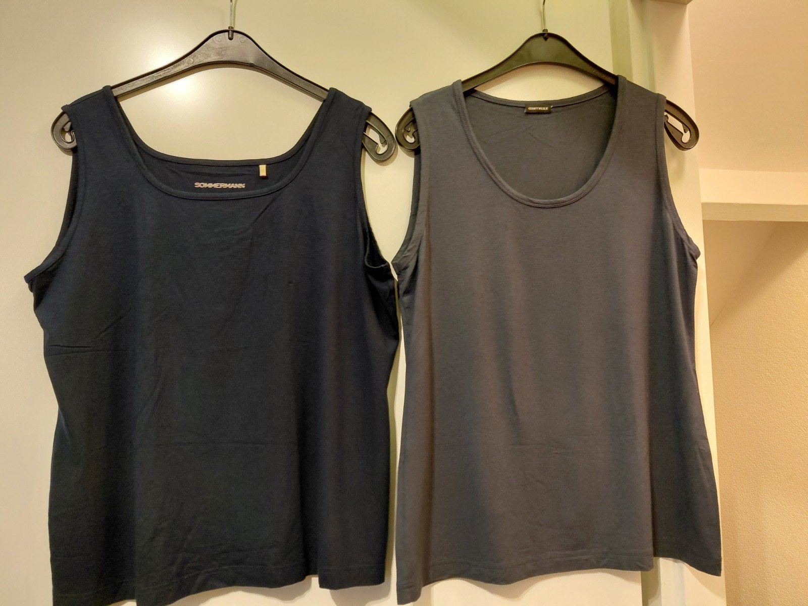 2 zomerhemdjes mt 44 van Sommermann en Gerry Weber, Ophalen of Verzenden