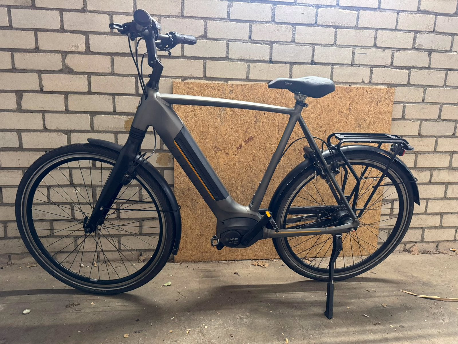 Gazelle Ultimate C8 Bosch Heren E-Bike 65cm, Gebruikt, Ophalen of Verzenden, 59 cm of meer, 50 km per accu of meer