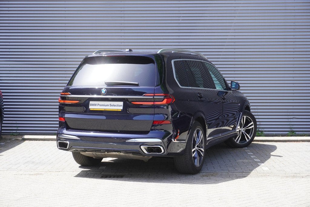 BMW X7 xDrive40i | 6 zitplaatsen | M Sportpakket | 21 inch L, Auto's, Automaat, Gebruikt, Met garantie (alle), Zwart
