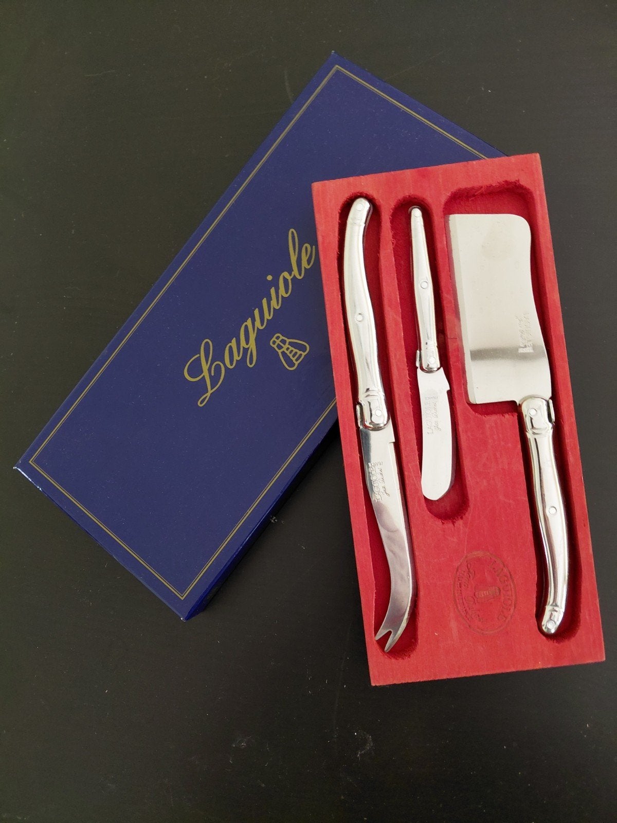 Laguiole Kaasmessenset - Nieuw in doos, Ophalen of Verzenden, Nieuw, Rvs of Chroom