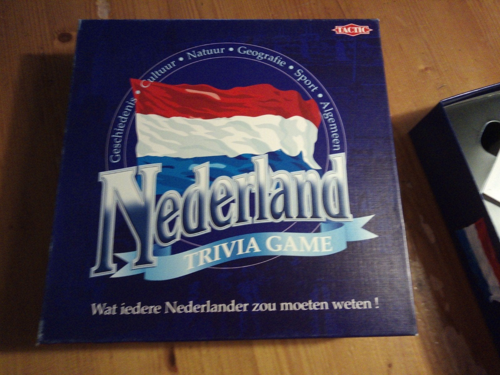 Nederland Trivia Game - Wat iedere Nederlander zou moeten, Hobby en Vrije tijd, Een of twee spelers, Ophalen of Verzenden, Gebruikt