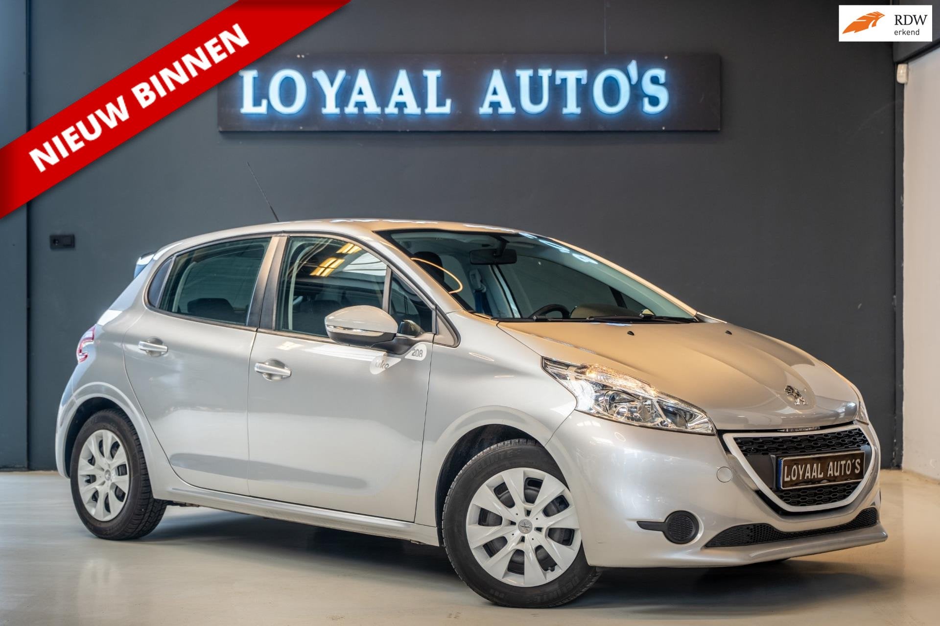 Peugeot 208 1.0 PureTech LIKE | AIRCO | CRUISE | ELEK.RAMEN, Auto's, Voorwielaandrijving, Euro 5, Gebruikt, Met garantie (alle)