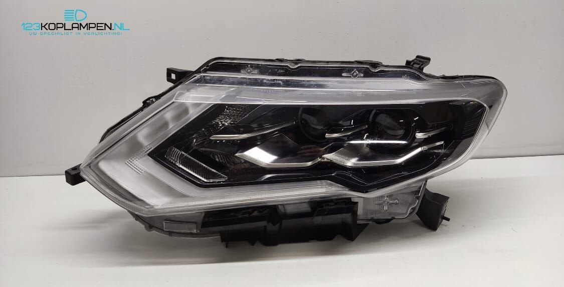 Nissan X Trail T32 Facelift Full Led koplamp links, Auto-onderdelen, Verlichting, Ophalen, Gebruikt, -, -