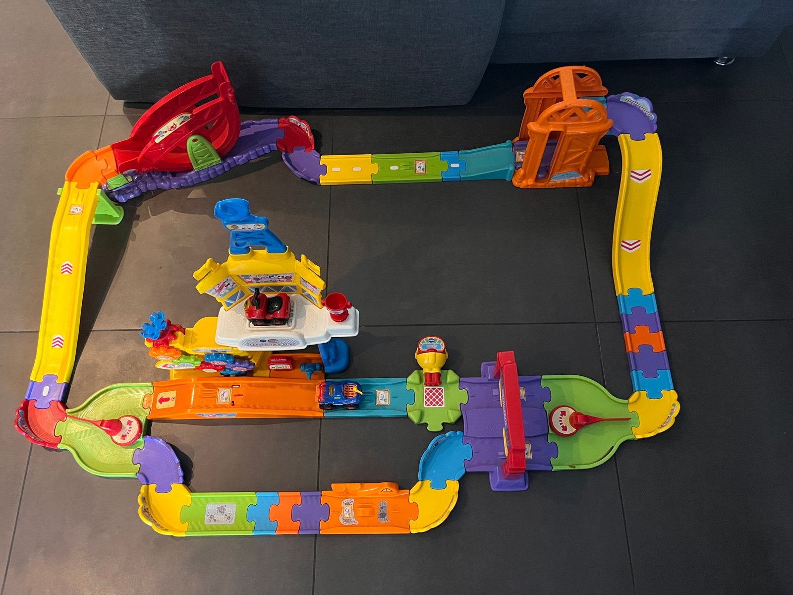 VTech Toet Toet Auto Racebaan - Grote Speelset, Overige merken, Zelf te bouwen, Ophalen of Verzenden, Handmatig