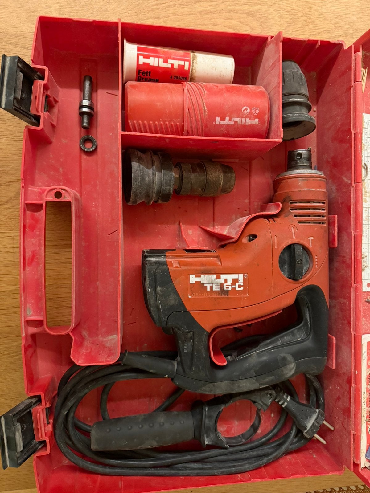 Hilti tec 6-C, Ophalen of Verzenden, Zo goed als nieuw, Boor- en/of Breekhamer