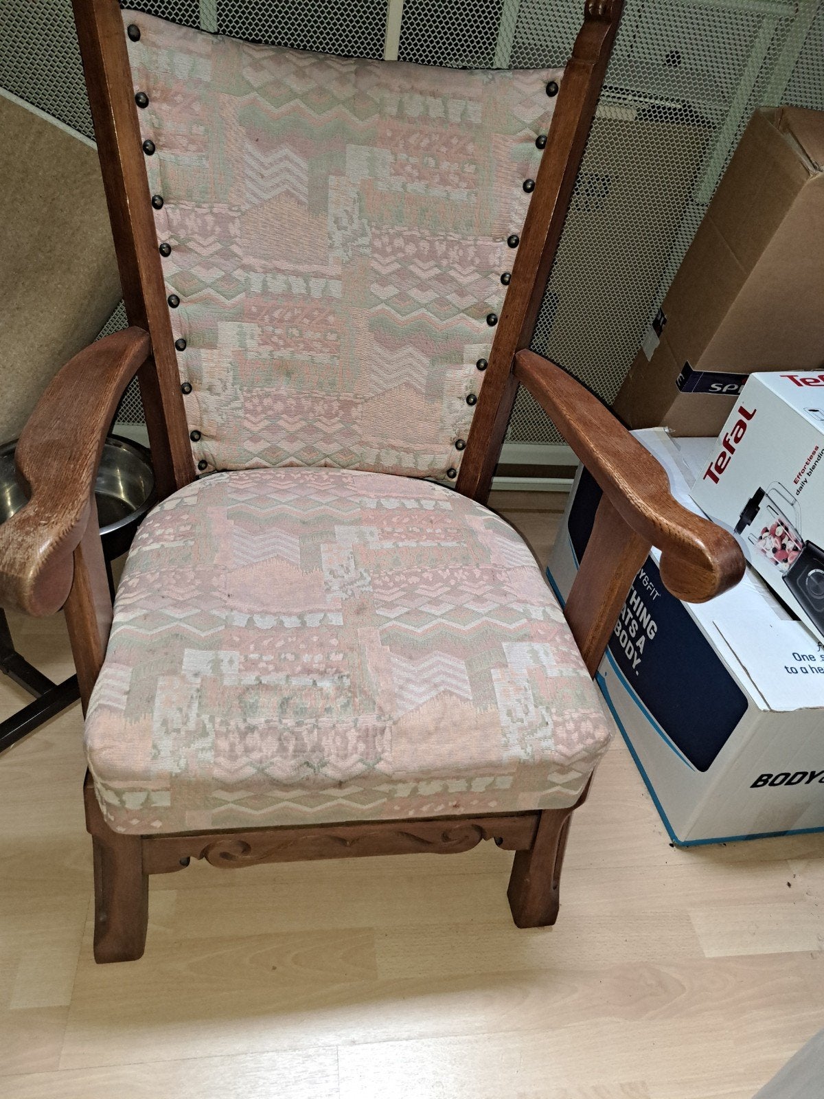 Antieke eiken stoel, Ophalen