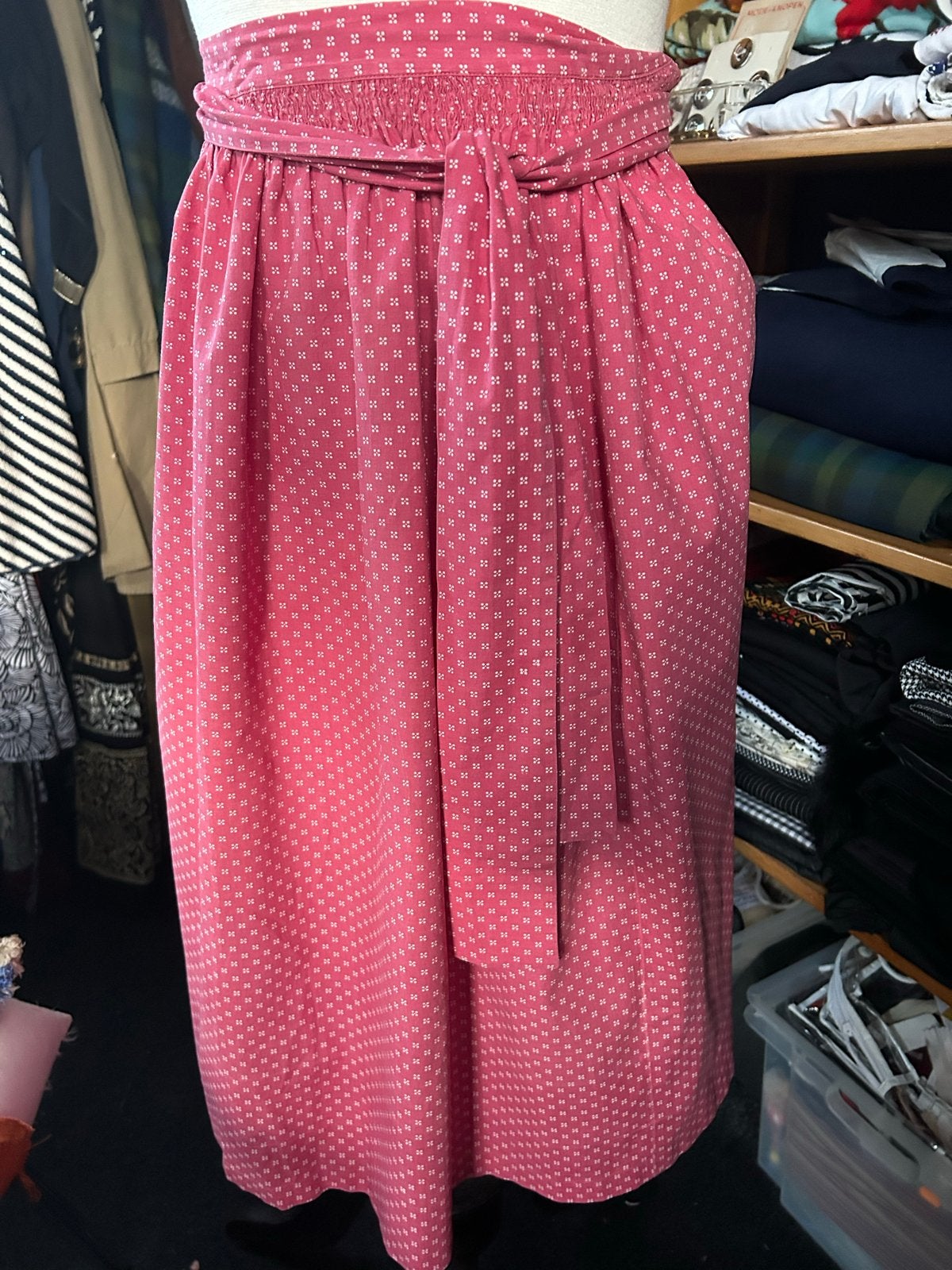 Dirndl schort oud roze Oostenrijks, Ophalen of Verzenden