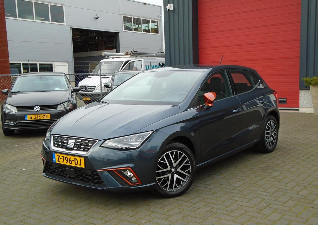 Seat IBIZA 1.0 MPI Sound,Cruise,Apple-Carplay, Voorwielaandrijving, Euro 6, 540 kg, Leder en Stof
