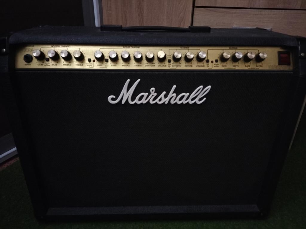 Marshall Valvestate Bi-chorus 200 2x12, Ophalen, Gebruikt, Gitaar, 100 watt of meer