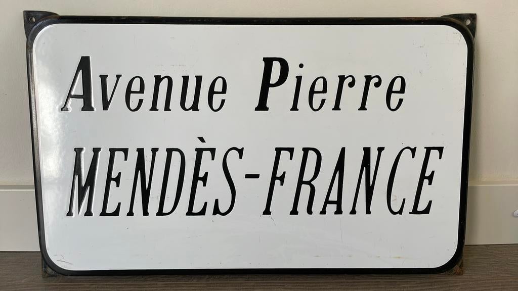 Antiek emaille straatnaambord Avenue Pierre Mendès-France, Ophalen of Verzenden