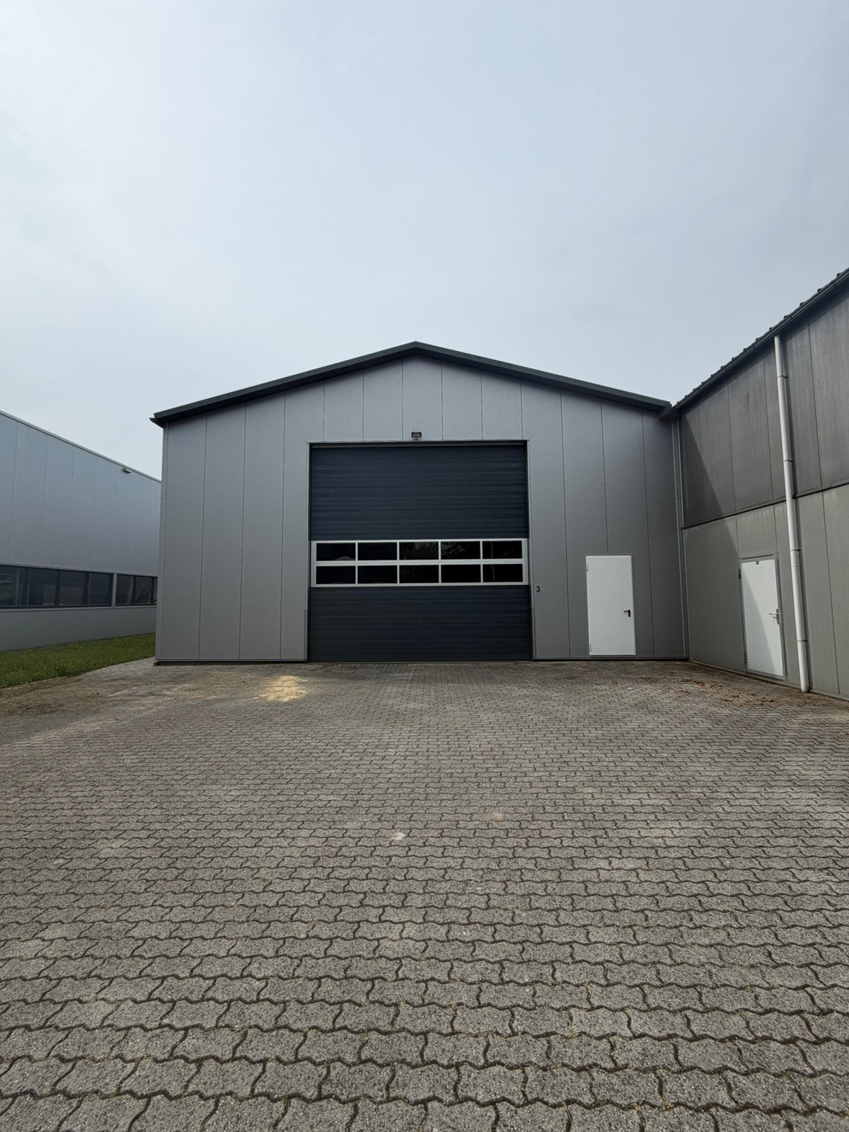 Bedrijfs/opslagruimte te huur 375 m²  Langweer, 375 m², Huur, Bedrijfsruimte