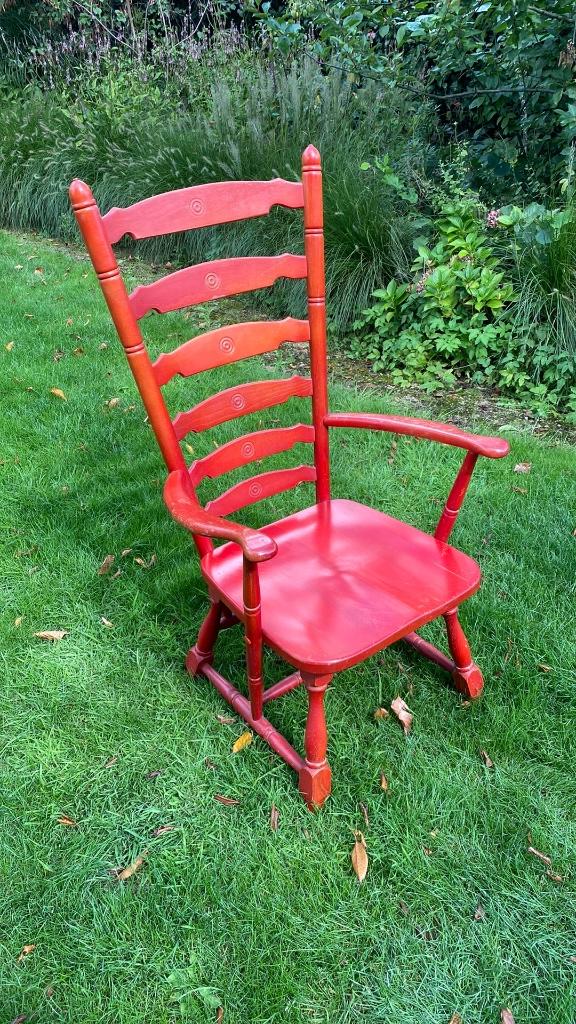 comfortabele houten stoel (rood), Ophalen, Gebruikt, Klassiek, Eén