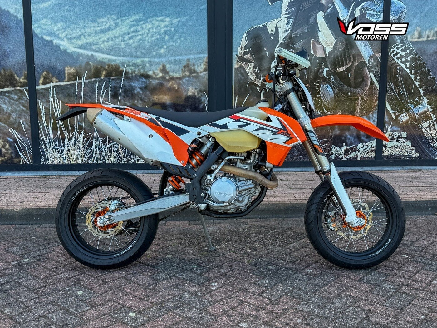 KTM 500 EXC (bj 2011), Motoren, Bedrijf, KTM SPORTMOTORCYCLE NEDERLAND, Enduro, Achterbroek 11 - unit 8
6596 MP  Milsbeek, NL