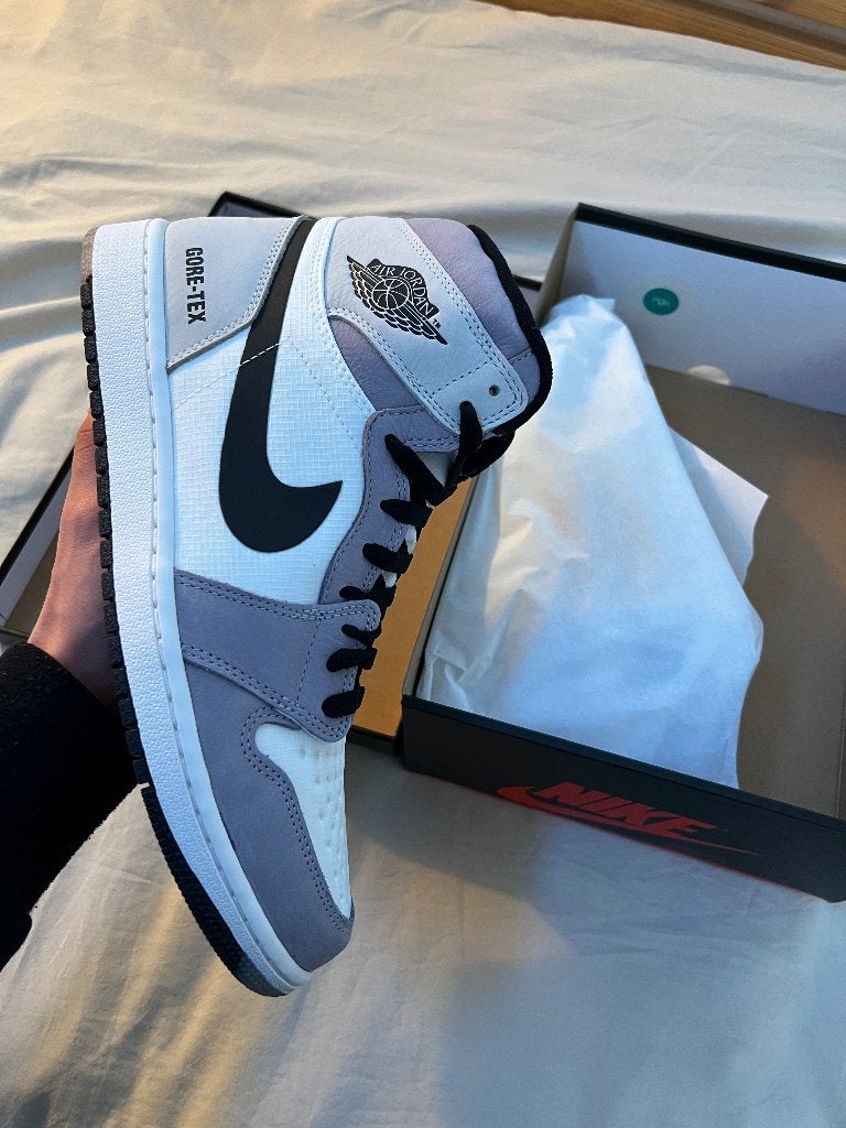 Nike AJ 1High Element Gore-Tex Light Bone (US10 / EU 44), Nieuw, Ophalen of Verzenden, Sneakers of Gympen, Nike Air Jordan
