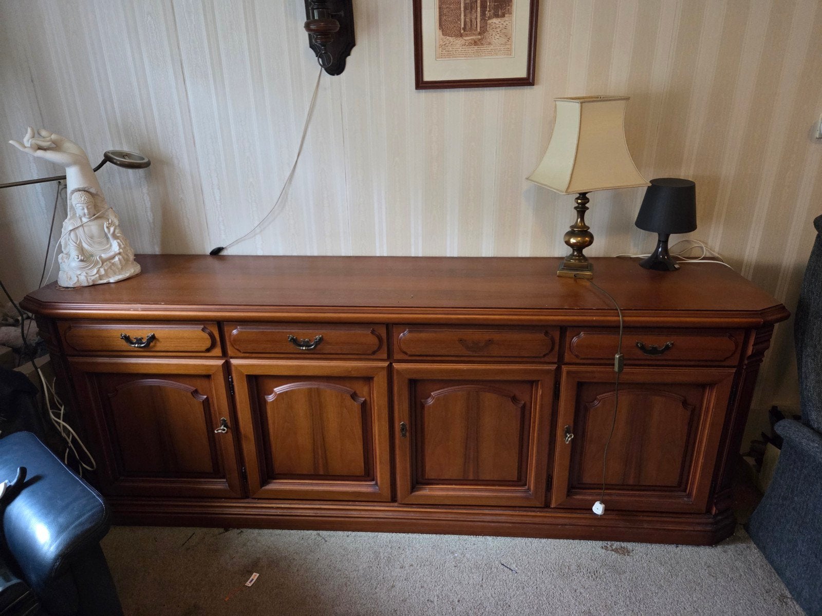 Klassiek houten dressoir met lades en deuren, Huis en Inrichting, Ophalen, Gebruikt, Met lade(s), Klassiek