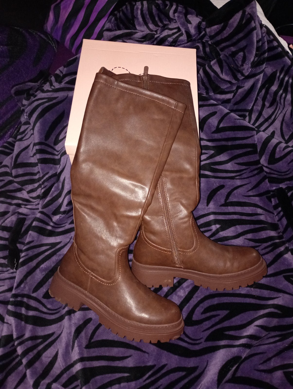 Bruine hoge laarzen, maat 41, Kleding | Dames, Ophalen of Verzenden, Nieuw, Bruin, Hoge laarzen