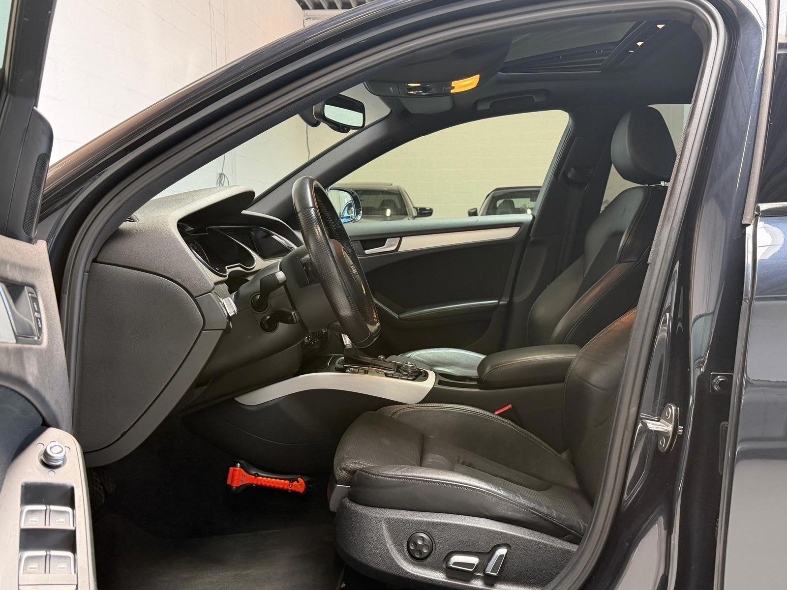 Audi A4 Limousine 1.8 TFSI s-line - SCHUIFDAK - AUTOMAAT - E, Euro 5, 4 cilinders, Blauw, Origineel Nederlands