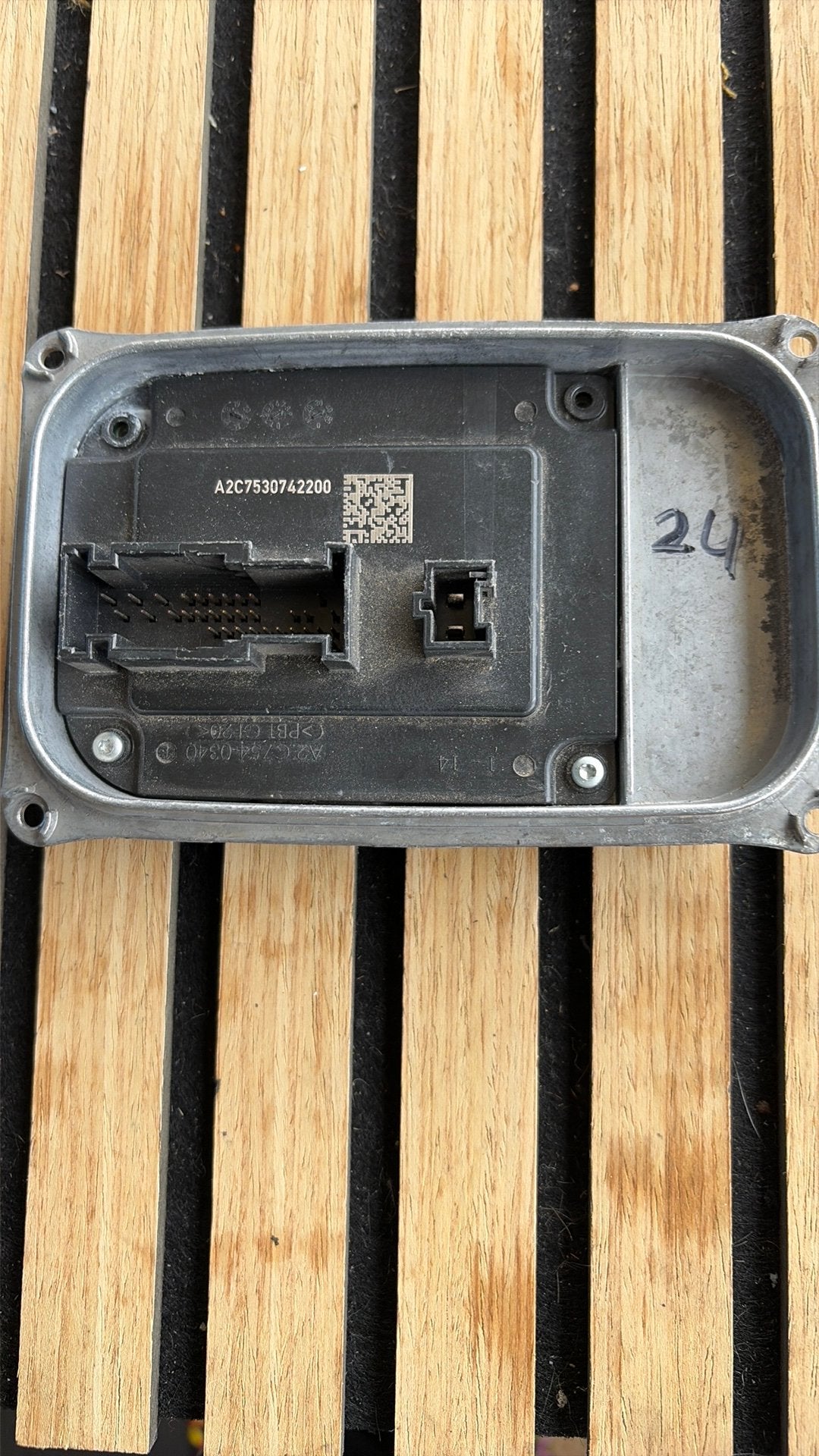 Mercedes-Benz LED Koplamp Module A2479004204 (A2C7530742200), Ophalen