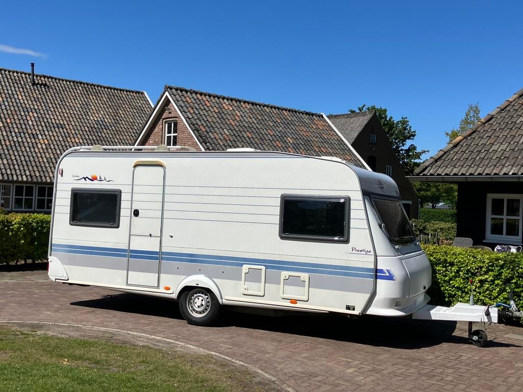 Hobby Prestige 495, Vast bed, Rondzit, Hobby, Particulier